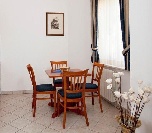 Villa Kruna Grada Trogir Exteriör bild