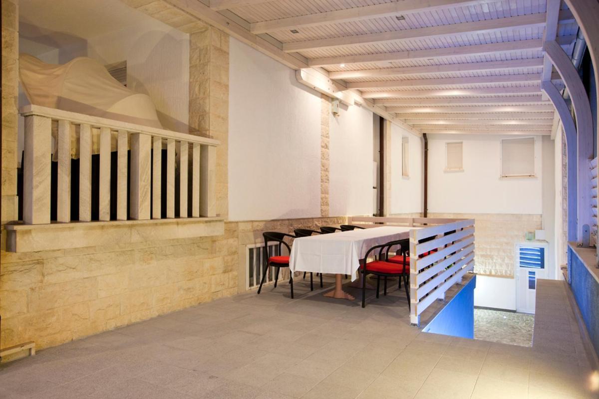 Villa Kruna Grada Trogir Exteriör bild