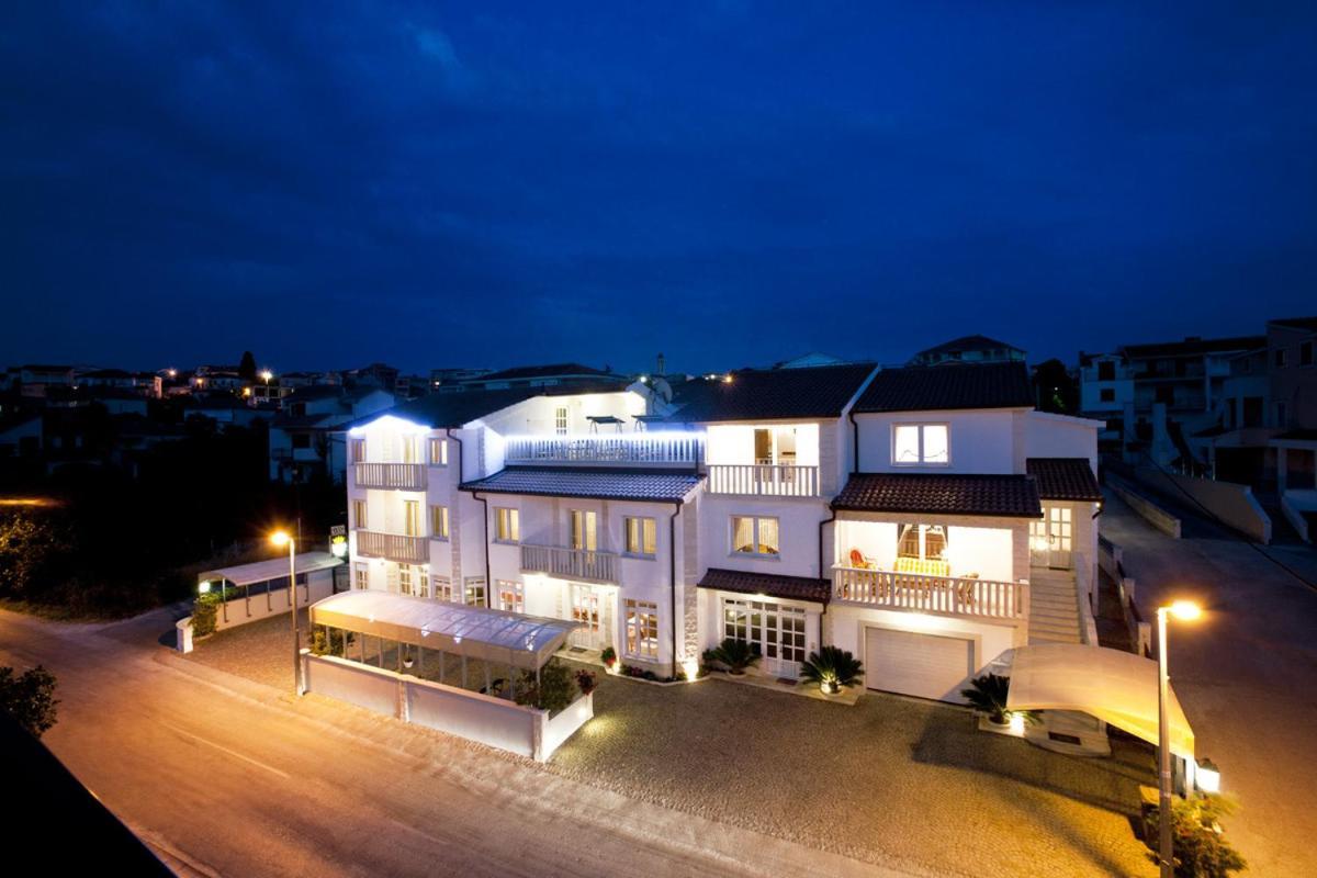 Villa Kruna Grada Trogir Exteriör bild
