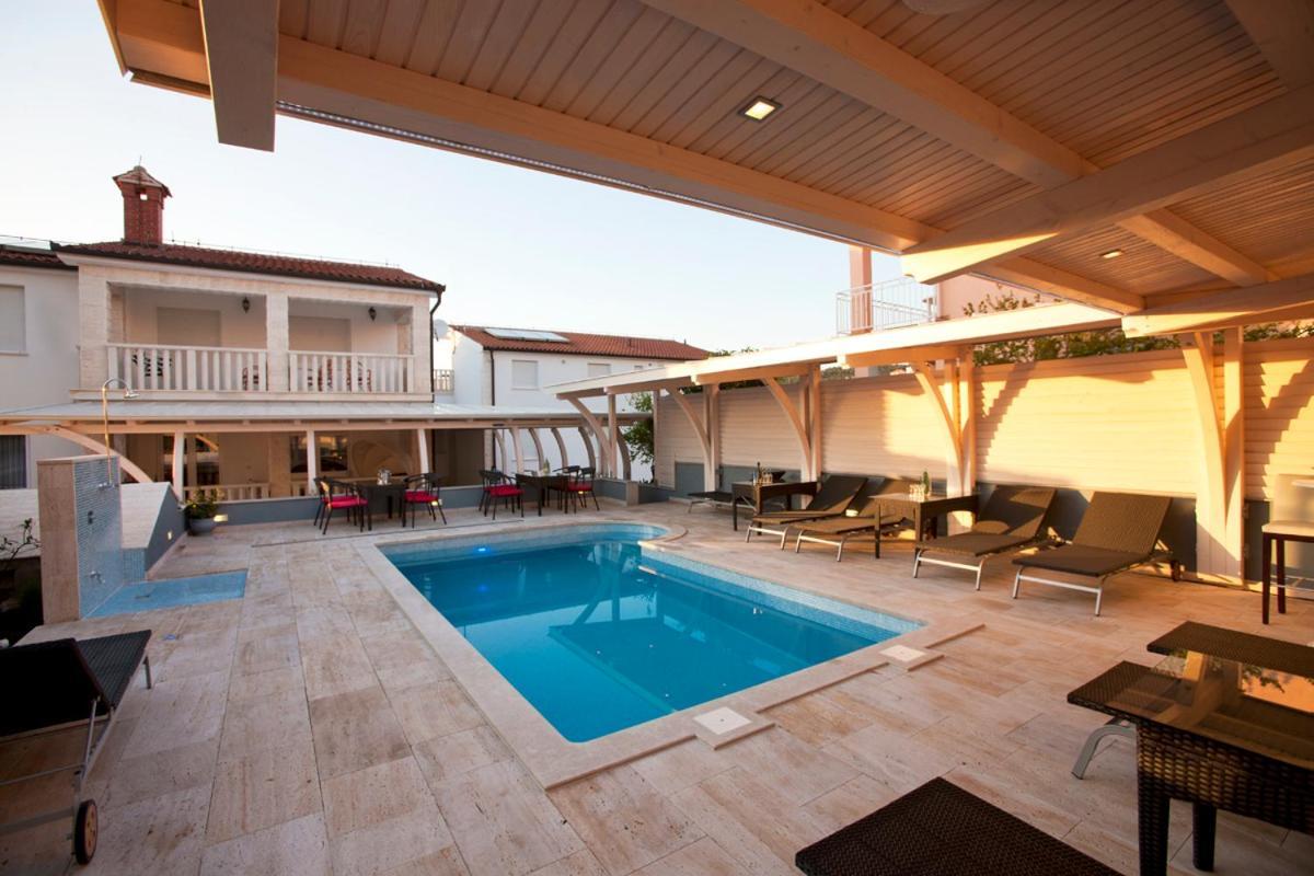 Villa Kruna Grada Trogir Exteriör bild